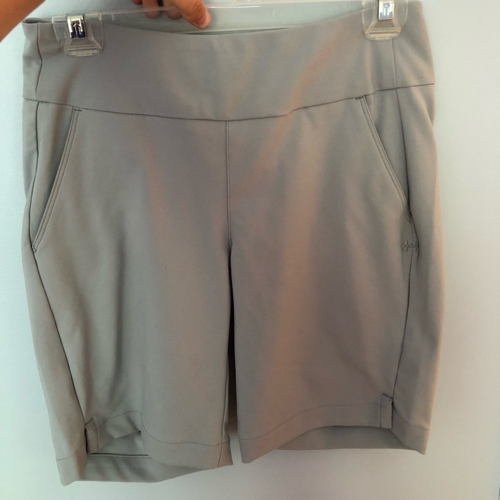 Under armour grey golf shorts